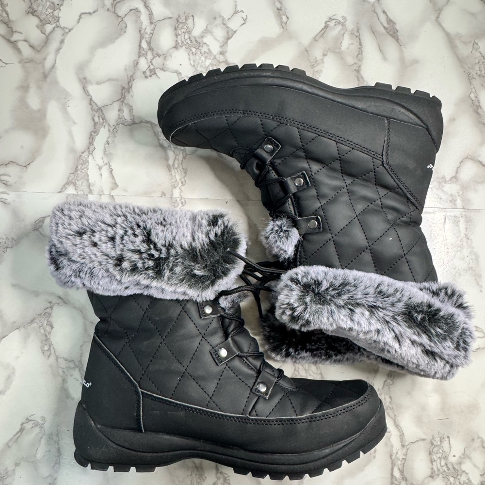Elegant Black Quilted Winter Boots